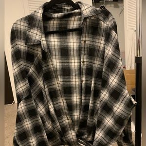 Plaid Twist-Front Drop Shoulder Shirt